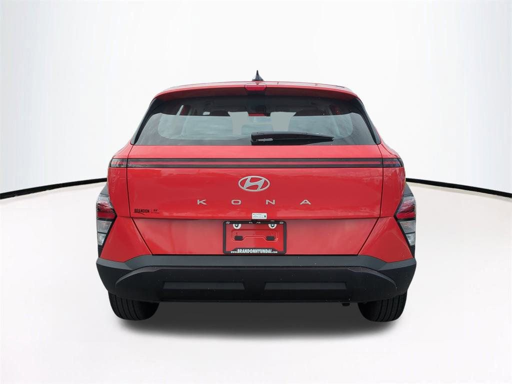 New 2026 Hyundai Kona SE image 6