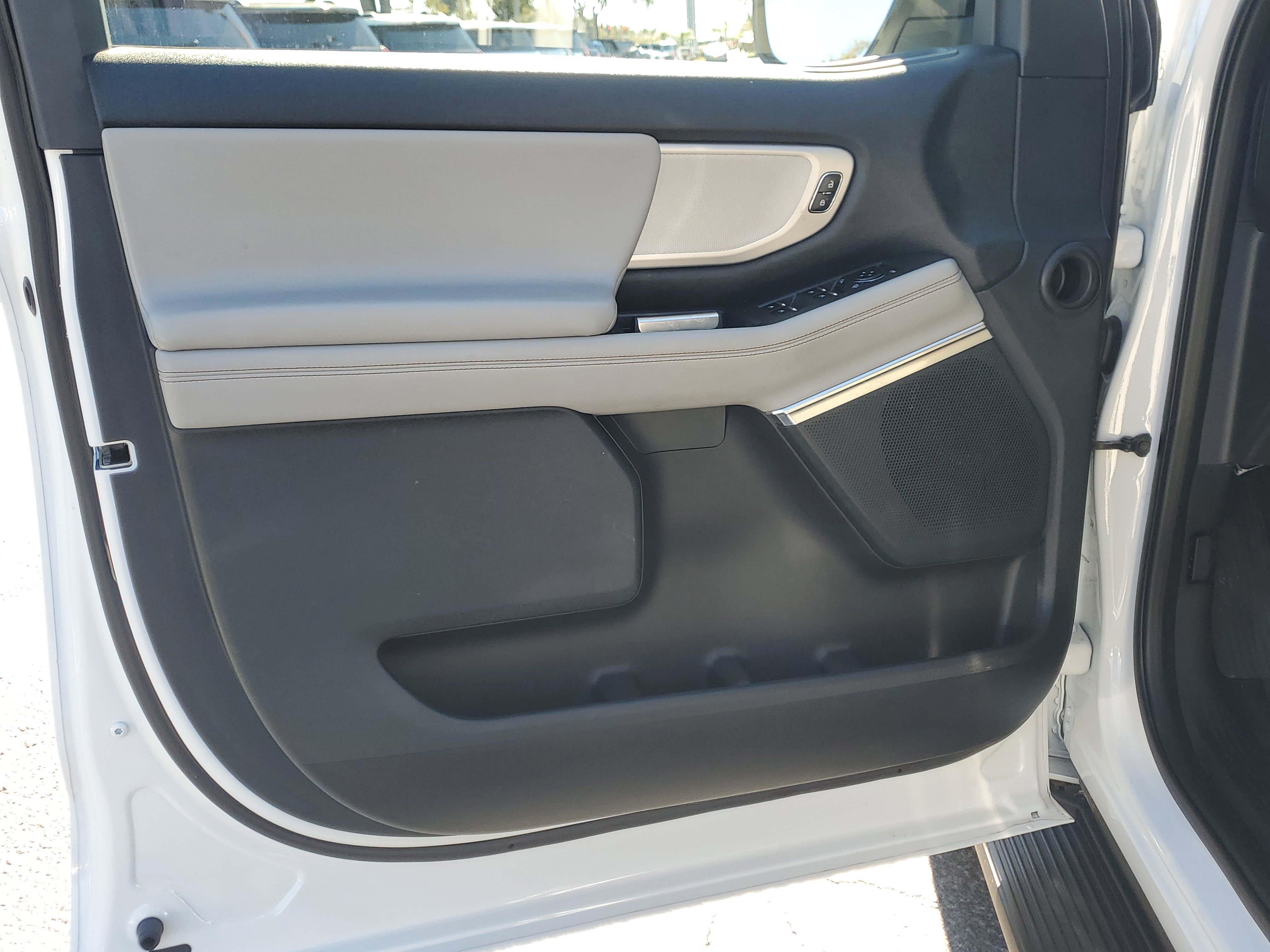 Certified 2025 Ford Expedition Max Active image 20