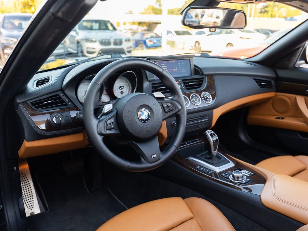 Used 2011 BMW Z4 sDrive35is RWD image 23