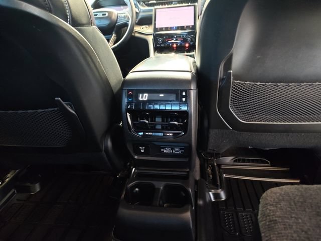 Used 2021 Jeep Grand Cherokee L Limited w/ Trailer Tow Group (B) AWD/4WD image 29