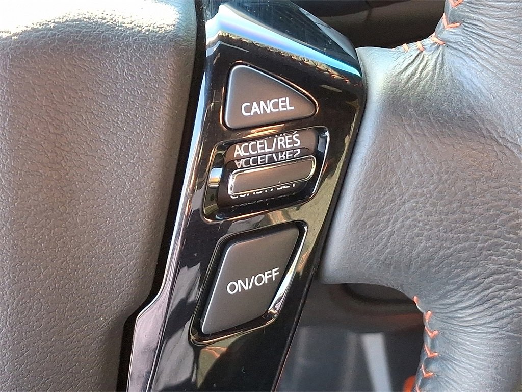 Used 2023 Nissan Frontier Pro-X w/ Tow Package image 22