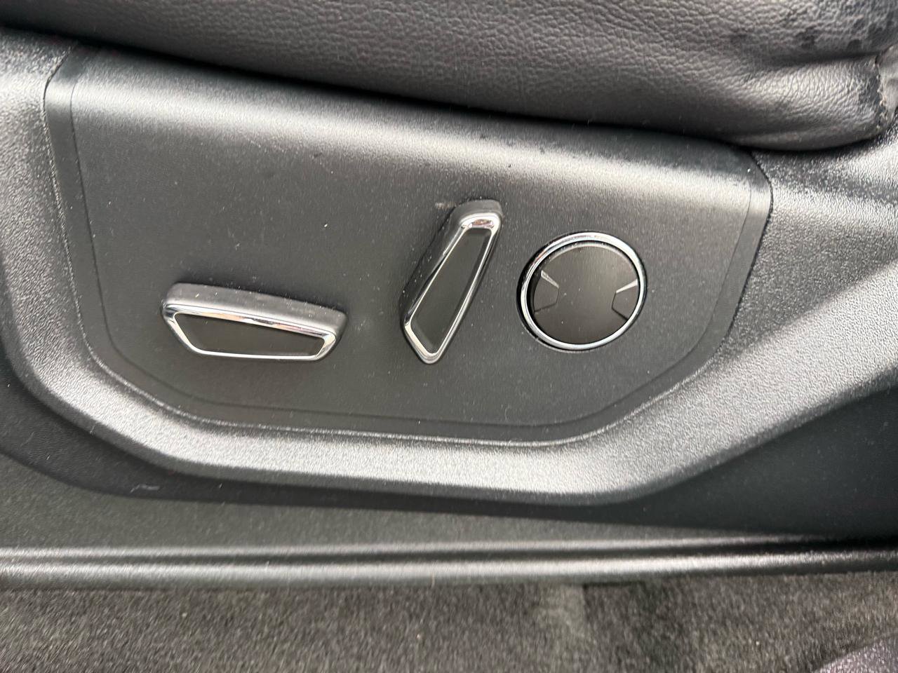 Used 2019 Ford Expedition XLT w/ Equipment Group 201A image 13