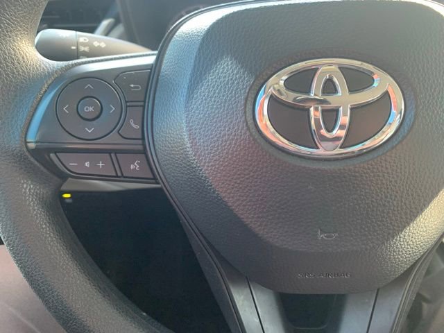 Used 2025 Toyota Corolla Cross L image 8