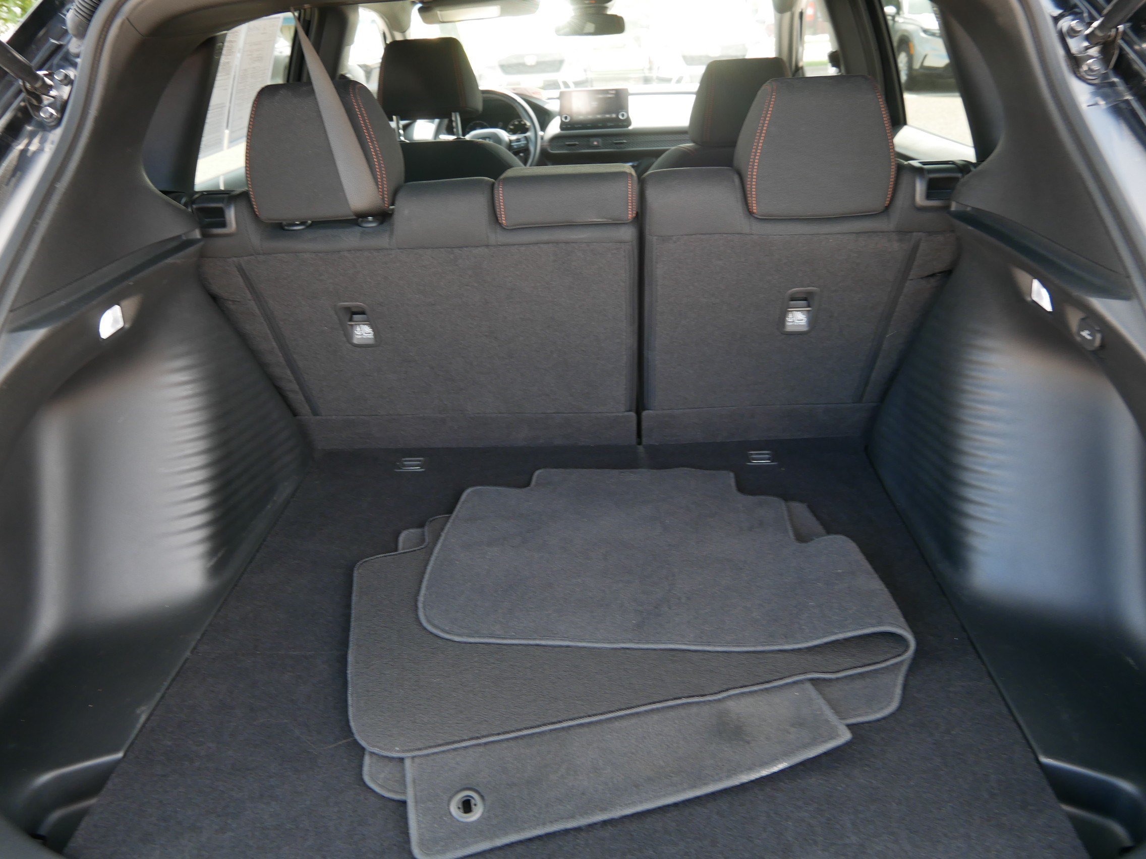 Certified 2024 Honda HR-V Sport image 18