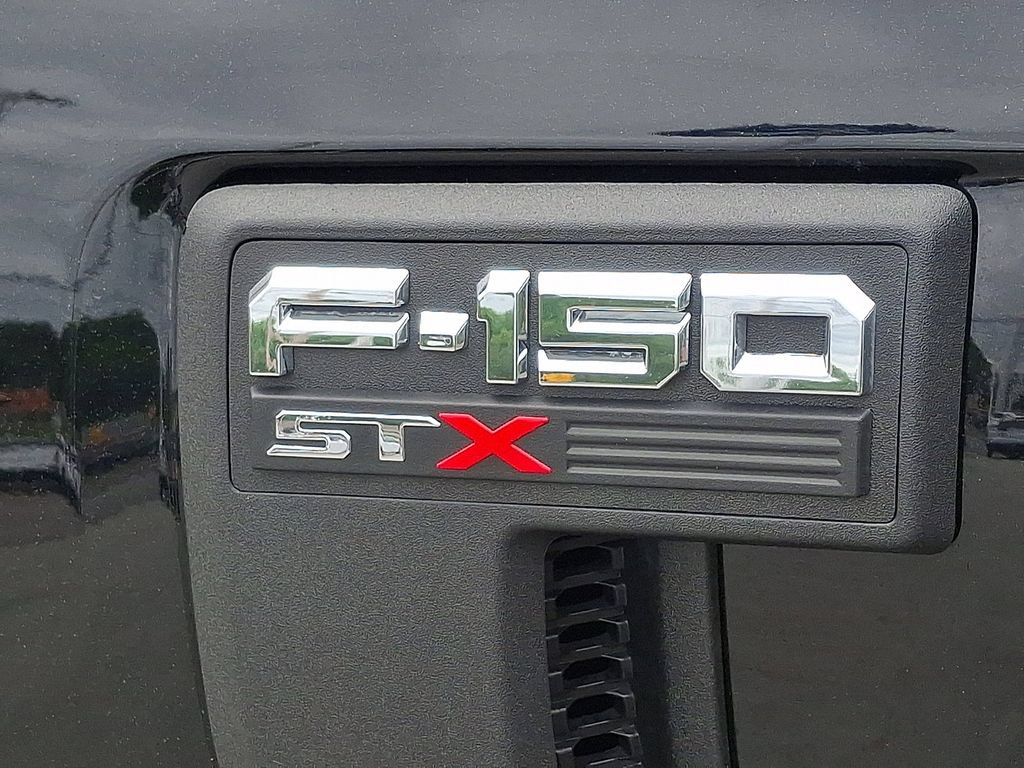 Certified 2022 Ford F150 XL w/ STX Appearance Package AWD/4WD image 29