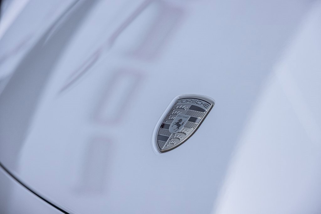 Certified 2025 Porsche Taycan Turbo image 27