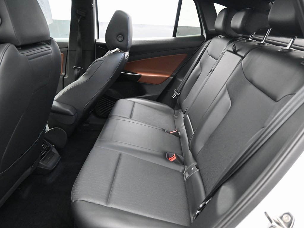 Used 2022 Volkswagen ID.4 Pro S image 29