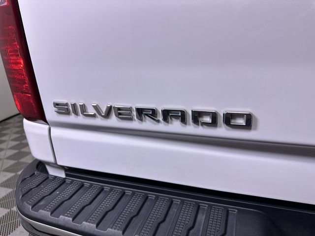 Used 2025 Chevrolet Silverado 2500 LT w/ Convenience Package image 38