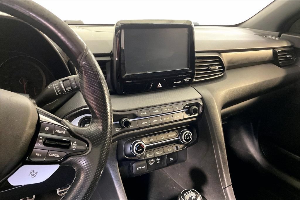 Used 2020 Hyundai Veloster N w/ Performance Package FWD image 8