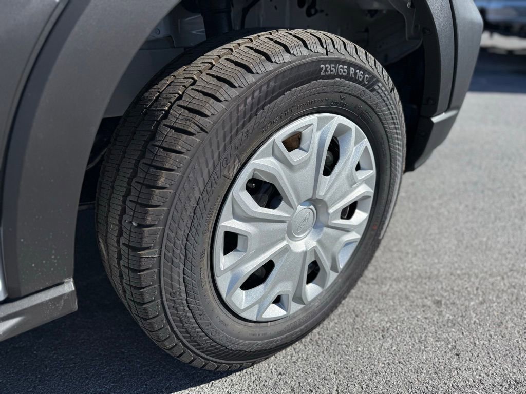 New 2026 Ford Transit 250 148 Medium Roof image 7