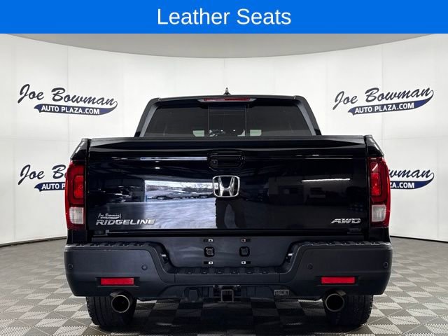Used 2023 Honda Ridgeline Black Edition image 7