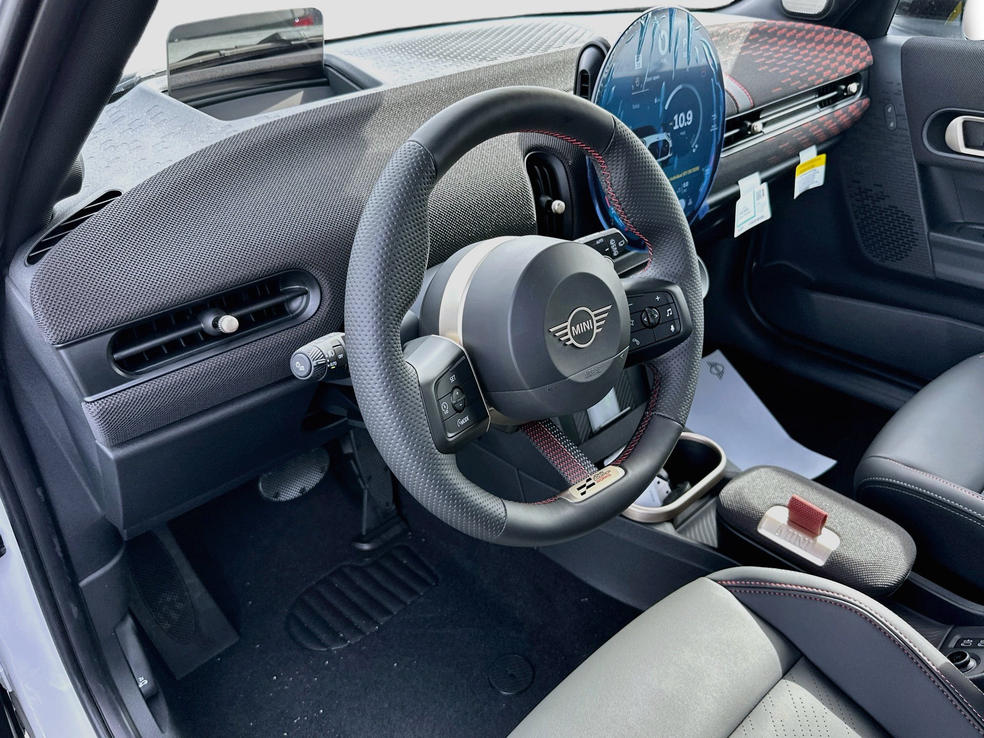 New 2026 MINI Cooper S FWD image 5