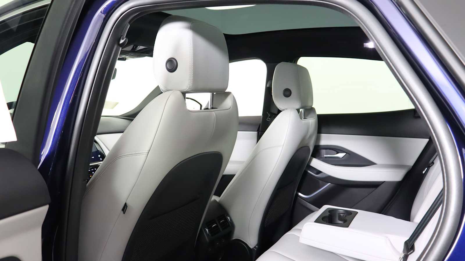 Used 2024 Jaguar E-PACE R-Dynamic SE image 22