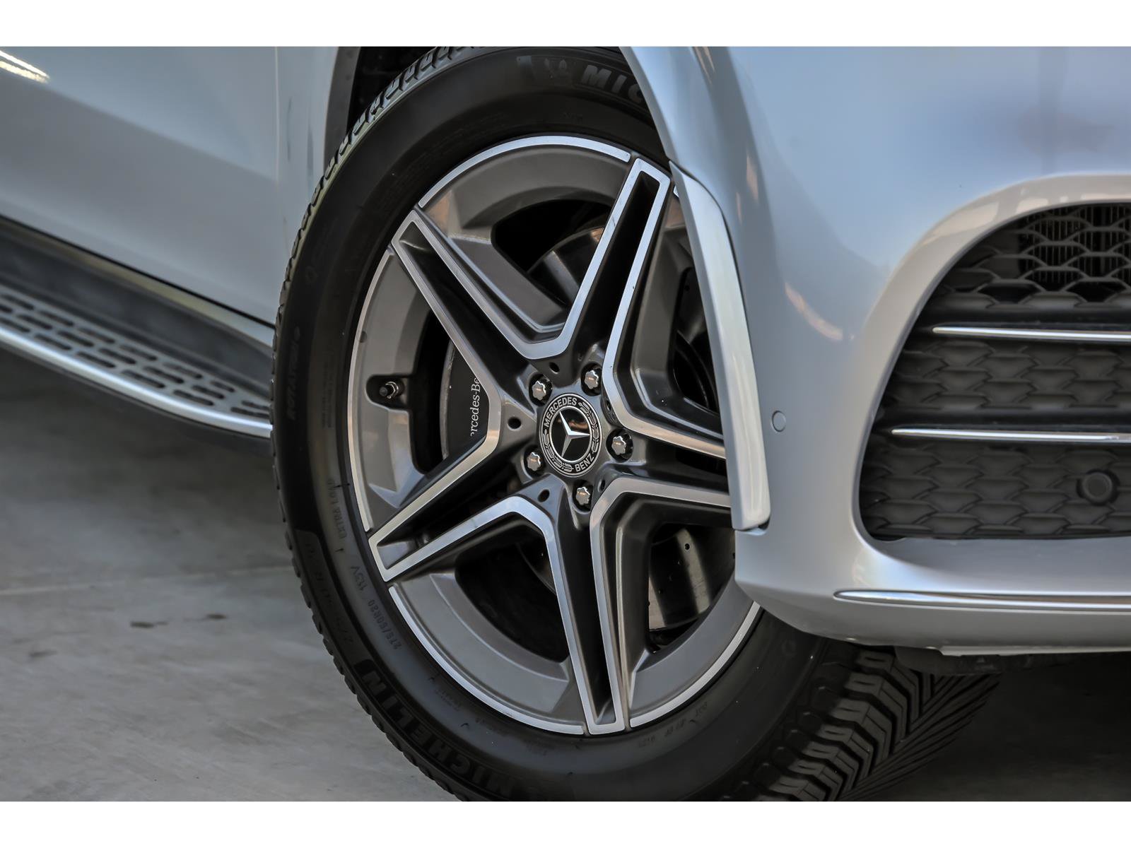 Used 2020 Mercedes-Benz GLE 580 4MATIC w/ Energizing Package Plus video 3