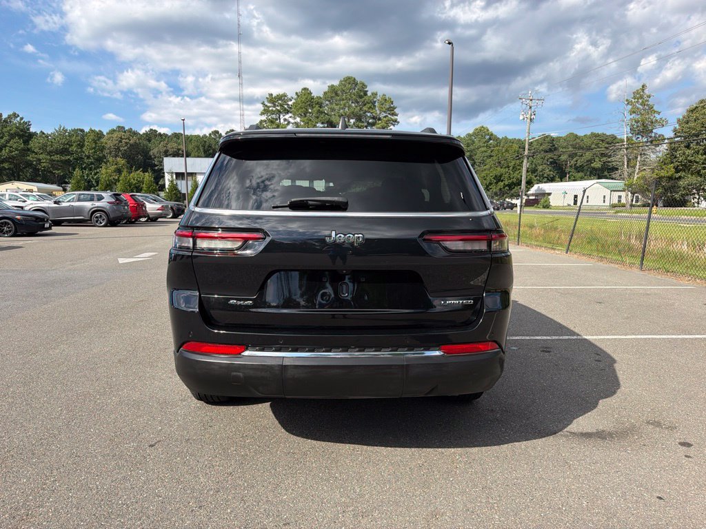 Used 2023 Jeep Grand Cherokee L Limited AWD/4WD image 6