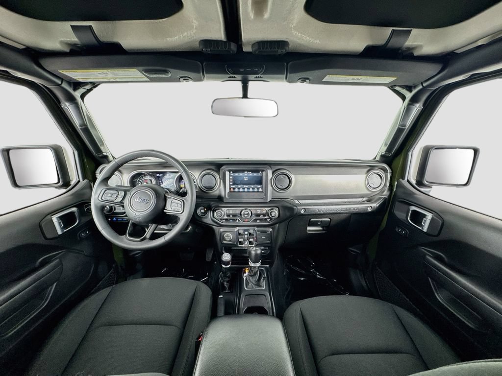 Used 2023 Jeep Wrangler Unlimited AWD/4WD image 16