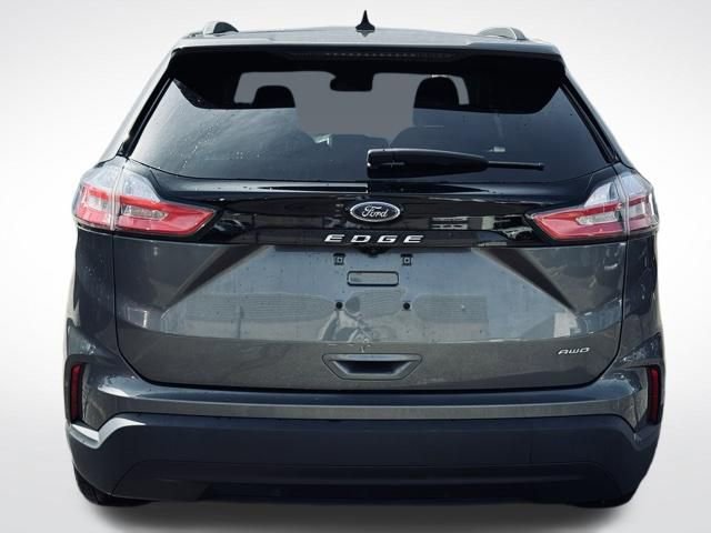 Used 2023 Ford Edge SE image 7