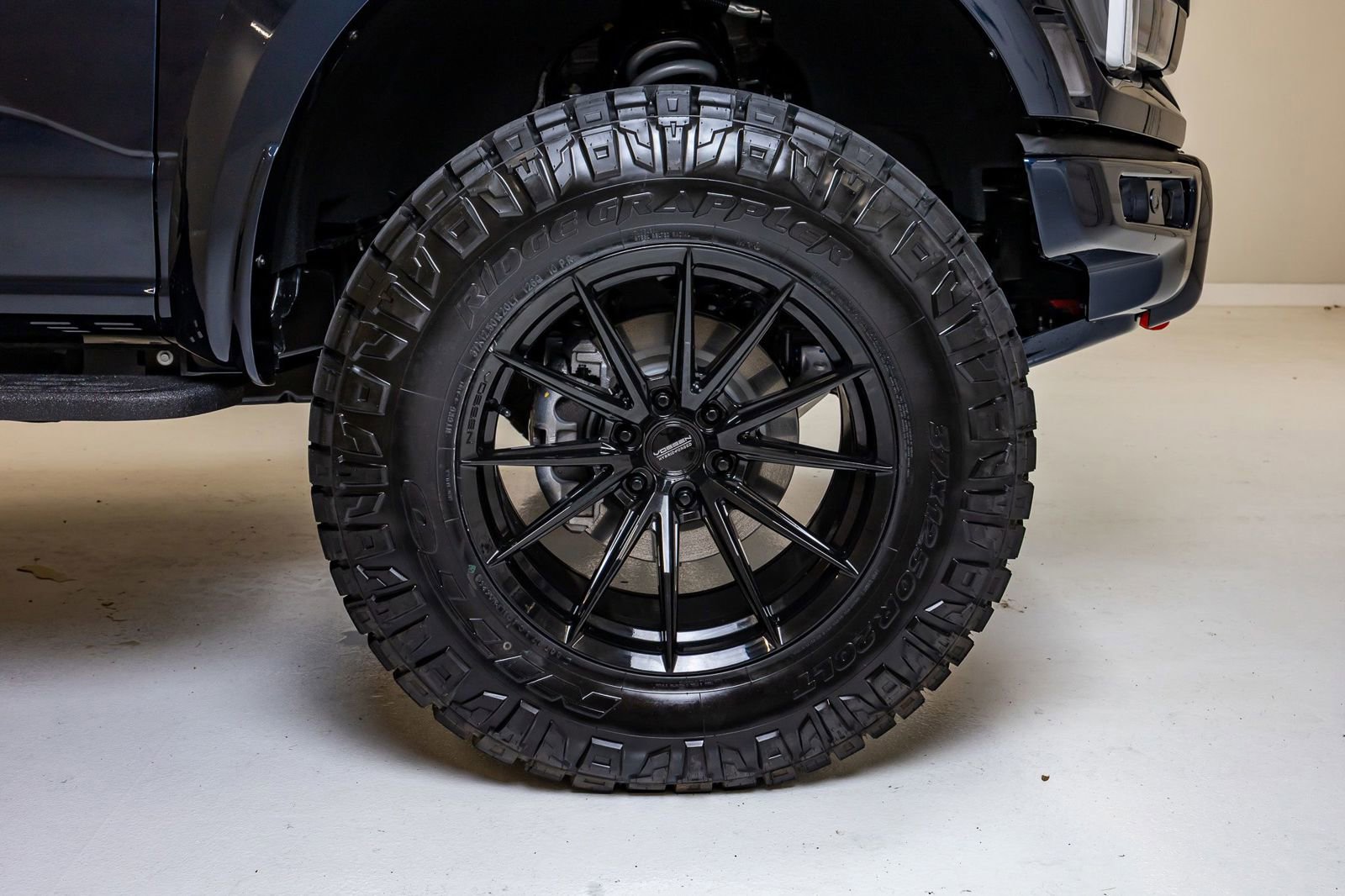 Used 2026 Ford F150 Raptor w/ Equipment Group 803A Raptor R AWD/4WD image 12