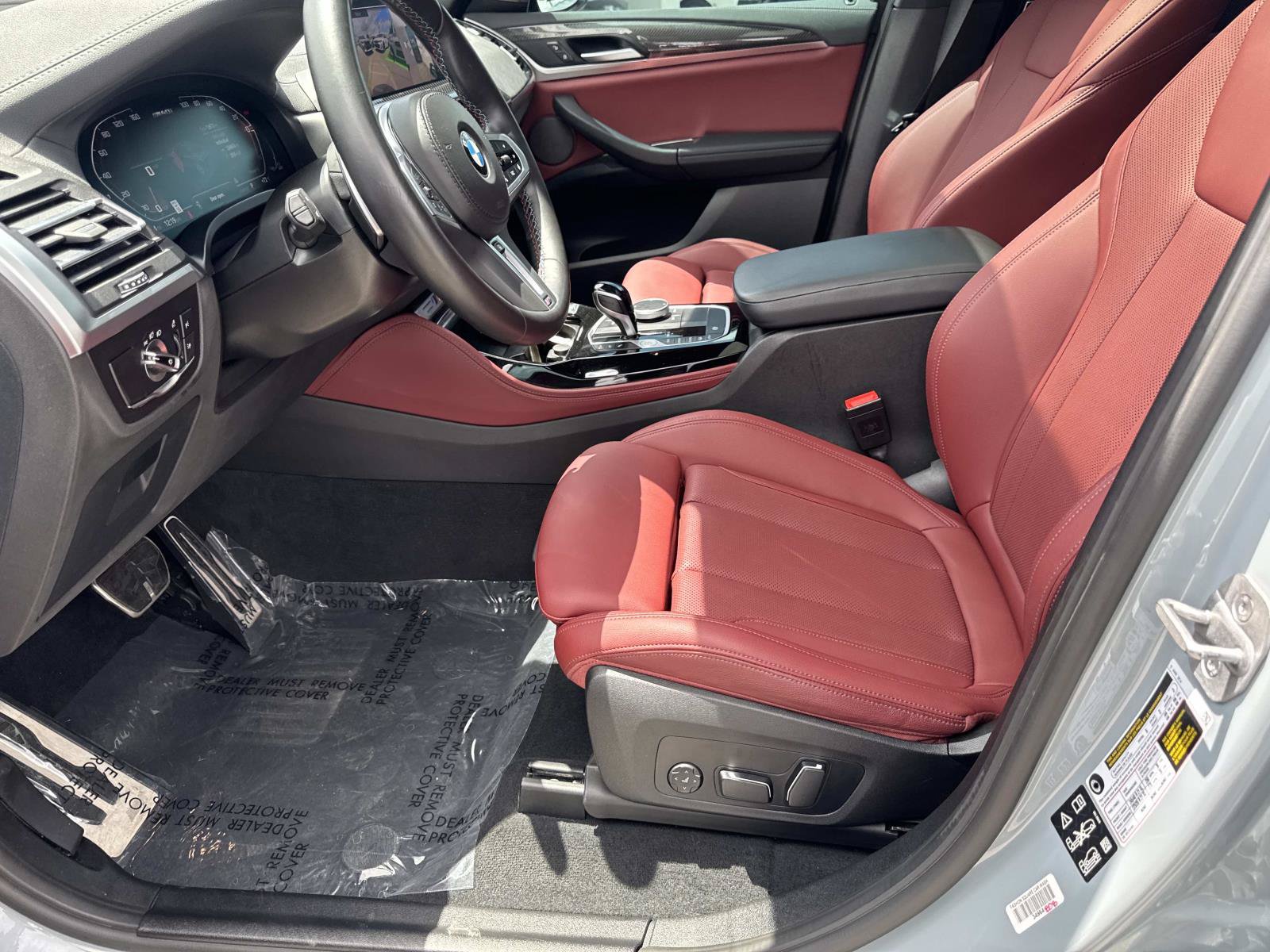 Certified 2024 BMW X4 M40i w/ Premium Package AWD/4WD image 14