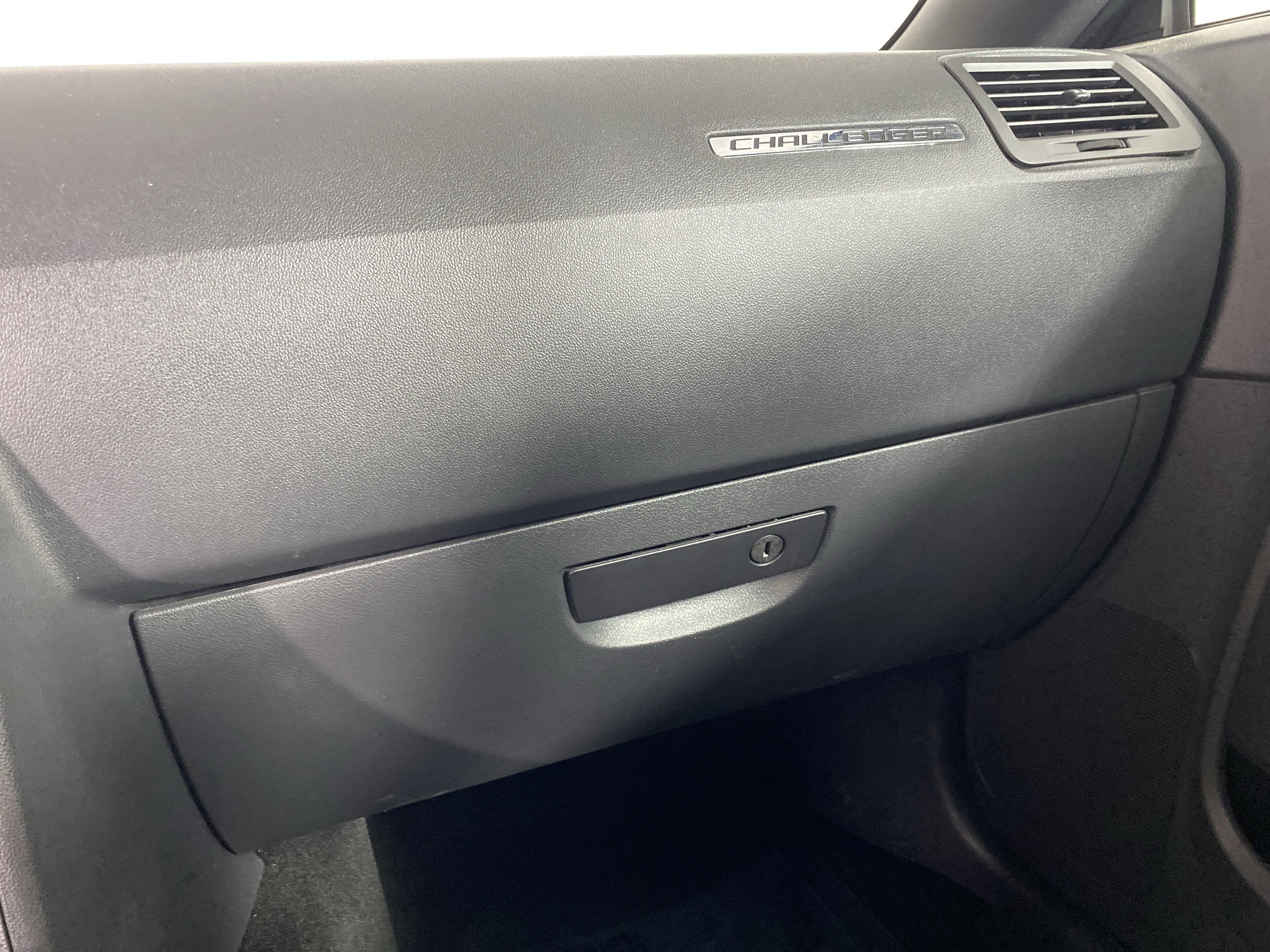 Used 2014 Dodge Challenger R/T w/ Blacktop Package RWD image 29