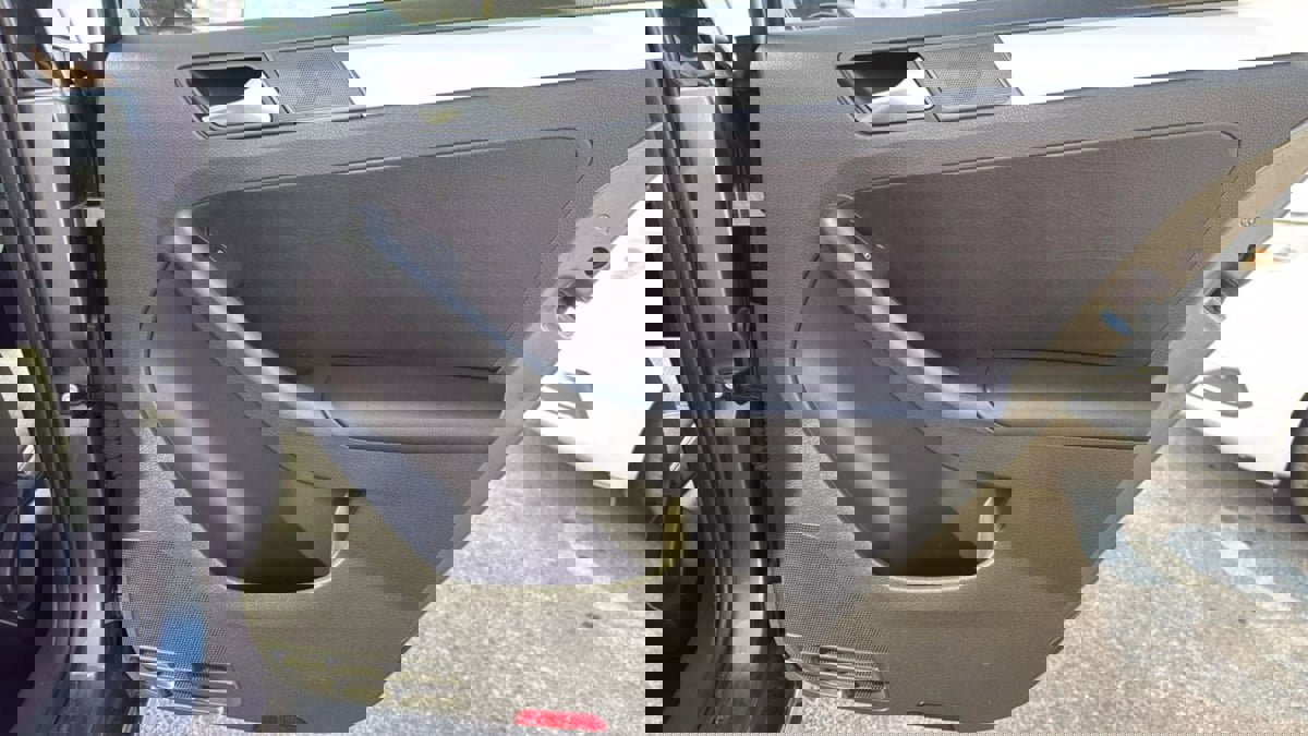 Used 2011 Volkswagen Jetta TDI image 18