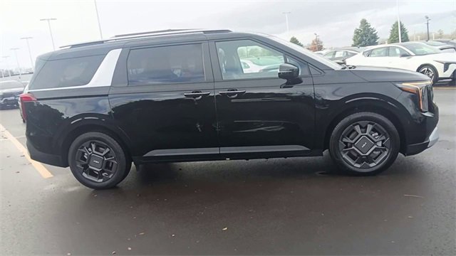 New 2026 Kia Carnival EX image 4