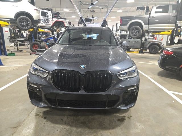 Used 2021 BMW X5 M50i w/ Executive Package image 10