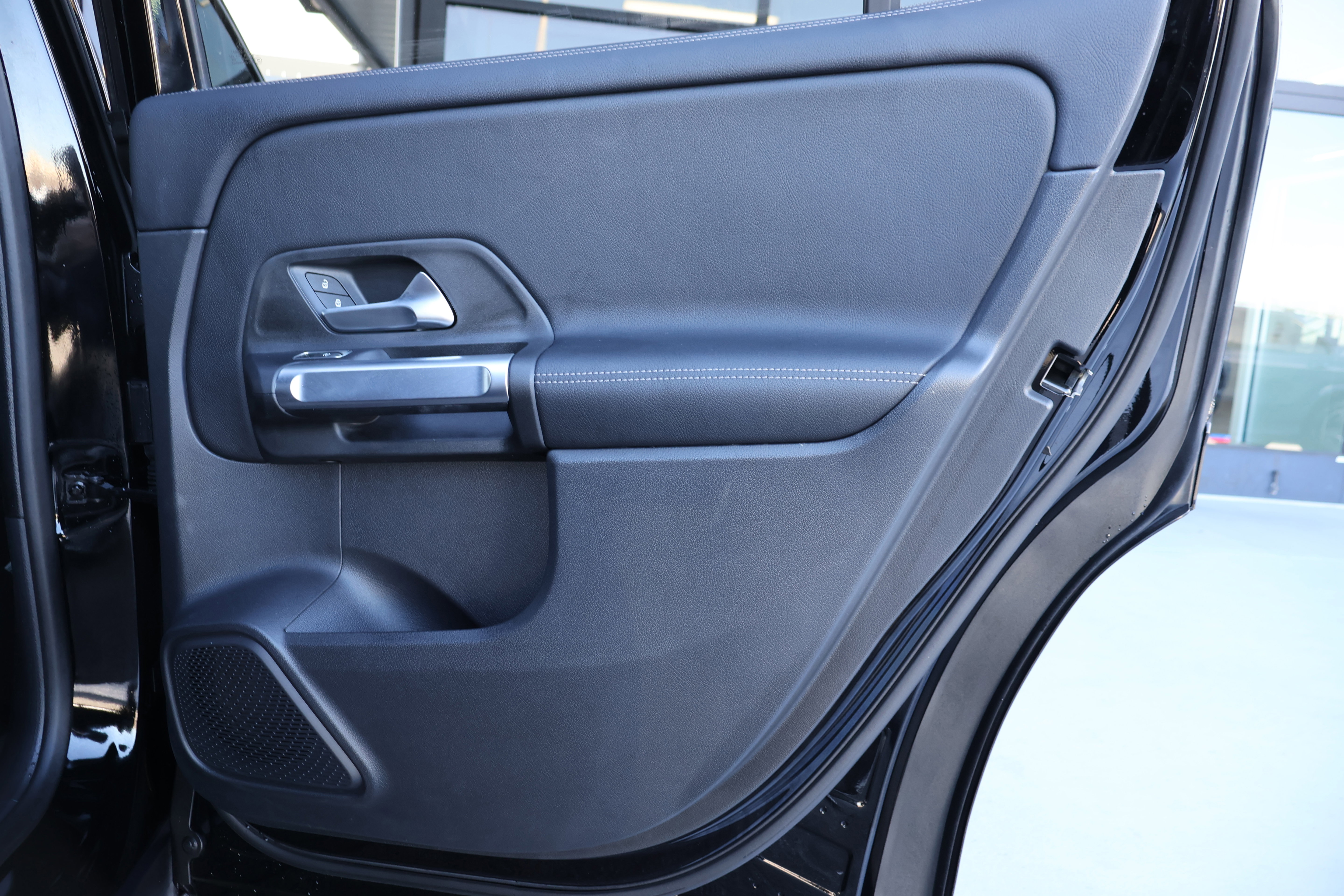 Certified 2024 Mercedes-Benz GLB 250 image 22