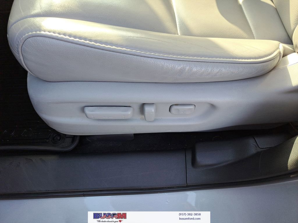 Used 2019 Honda Pilot Touring image 12