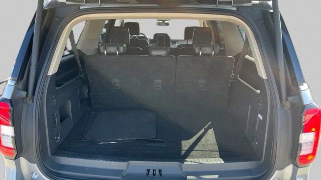Used 2024 Ford Expedition Max XLT AWD/4WD image 20