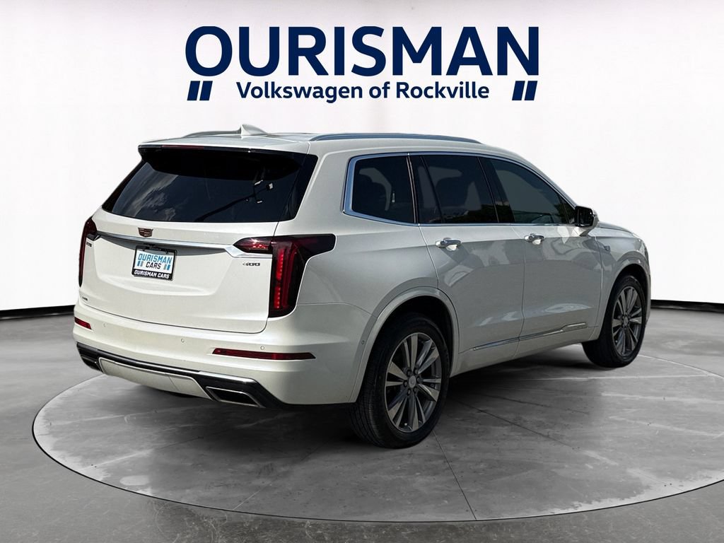 Used 2022 Cadillac XT6 Premium Luxury w/ Technology Package AWD/4WD image 6