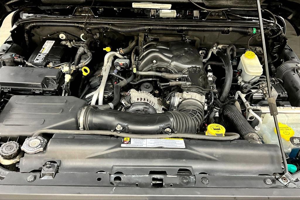 Used 2012 Jeep Wrangler Sahara w/ Connectivity Group image 27