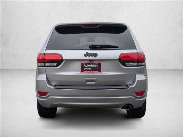 Used 2018 Jeep Grand Cherokee Altitude image 7