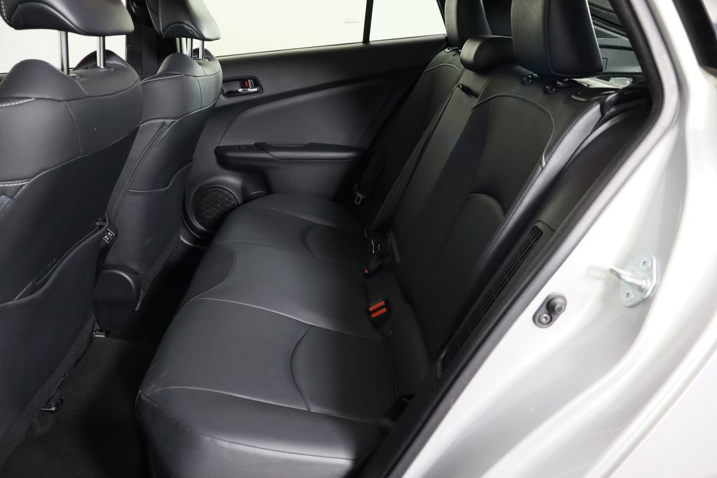 Used 2020 Toyota Prius Prime XLE FWD image 8