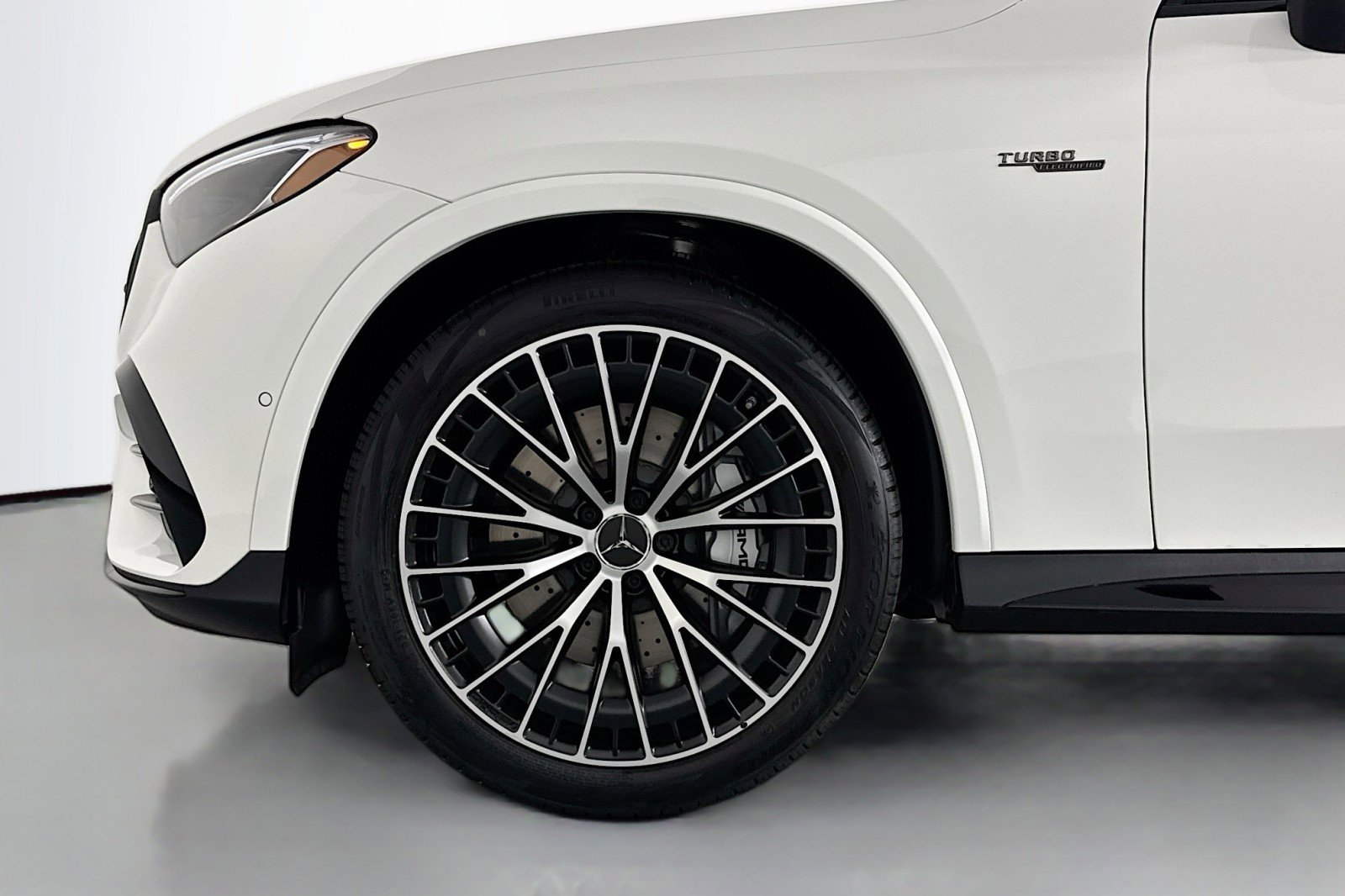 New 2026 Mercedes-Benz GLC 43 AMG 4MATIC Coupe image 9