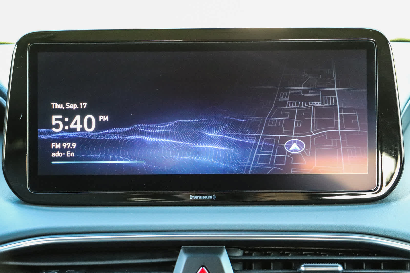 Used 2023 Hyundai Santa Fe SEL FWD image 15