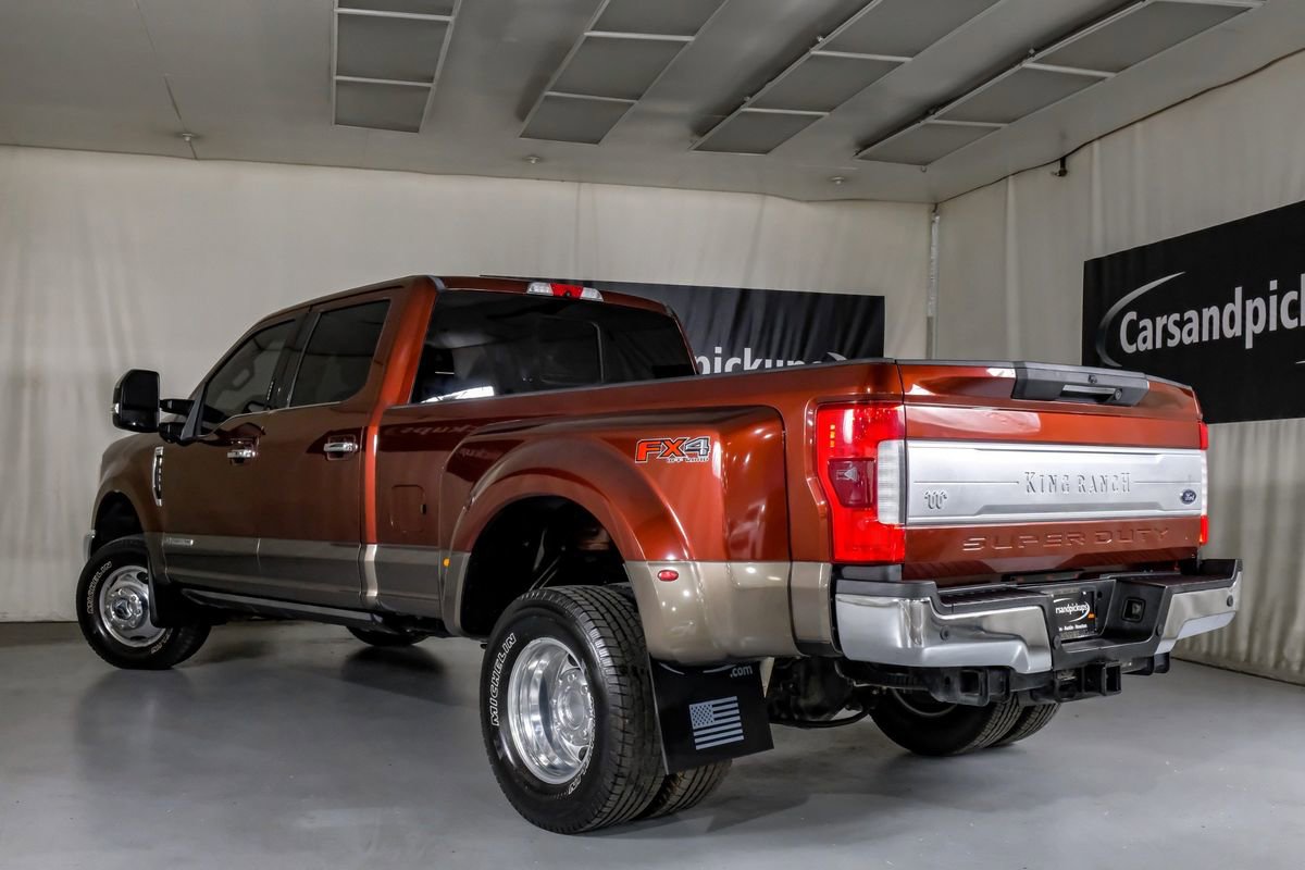 Used 2017 Ford F350 King Ranch w/ King Ranch Ultimate Package AWD/4WD image 10