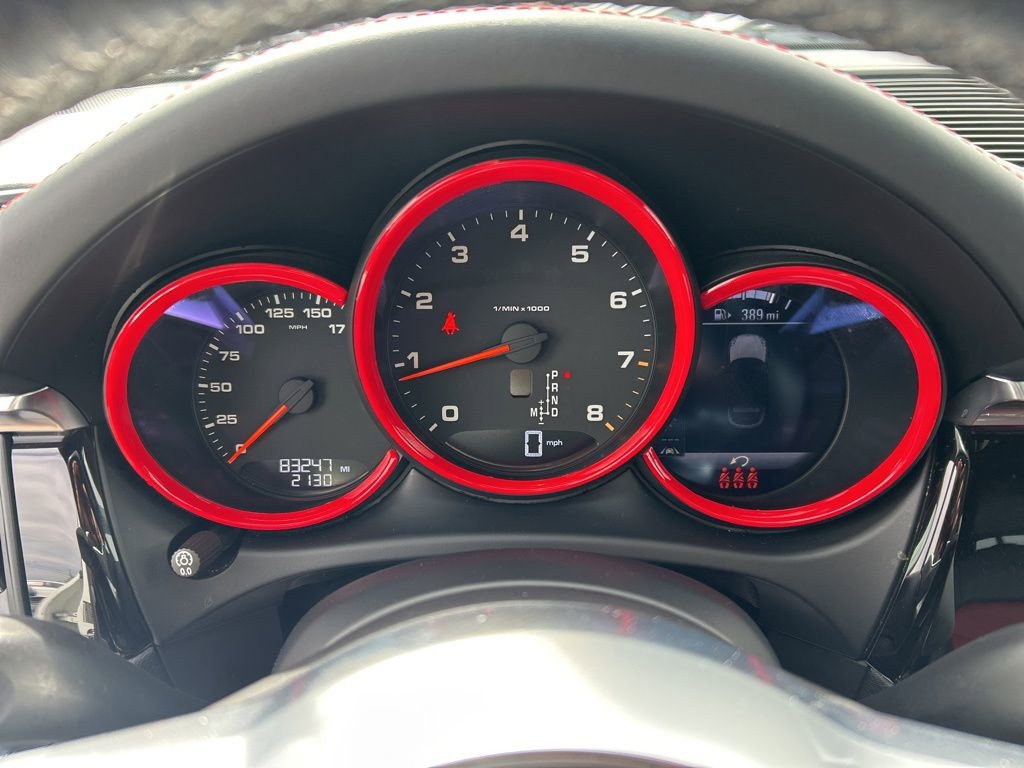 Used 2021 Porsche Macan image 11