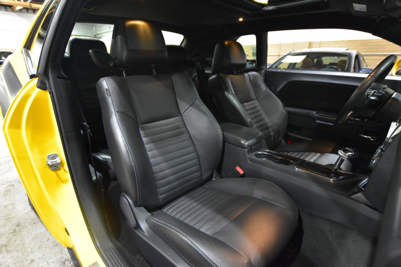 Used 2012 Dodge Challenger R/T image 36