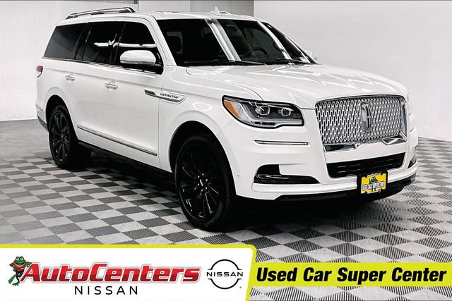 Used 2024 Lincoln Navigator Reserve w/ Monochromatic Package AWD/4WD image 1