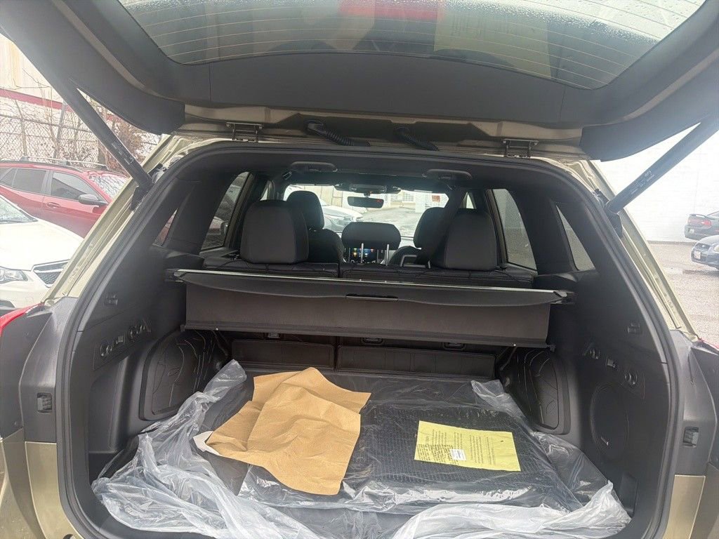 Certified 2025 Subaru Forester Wilderness w/ Wilderness Package image 9