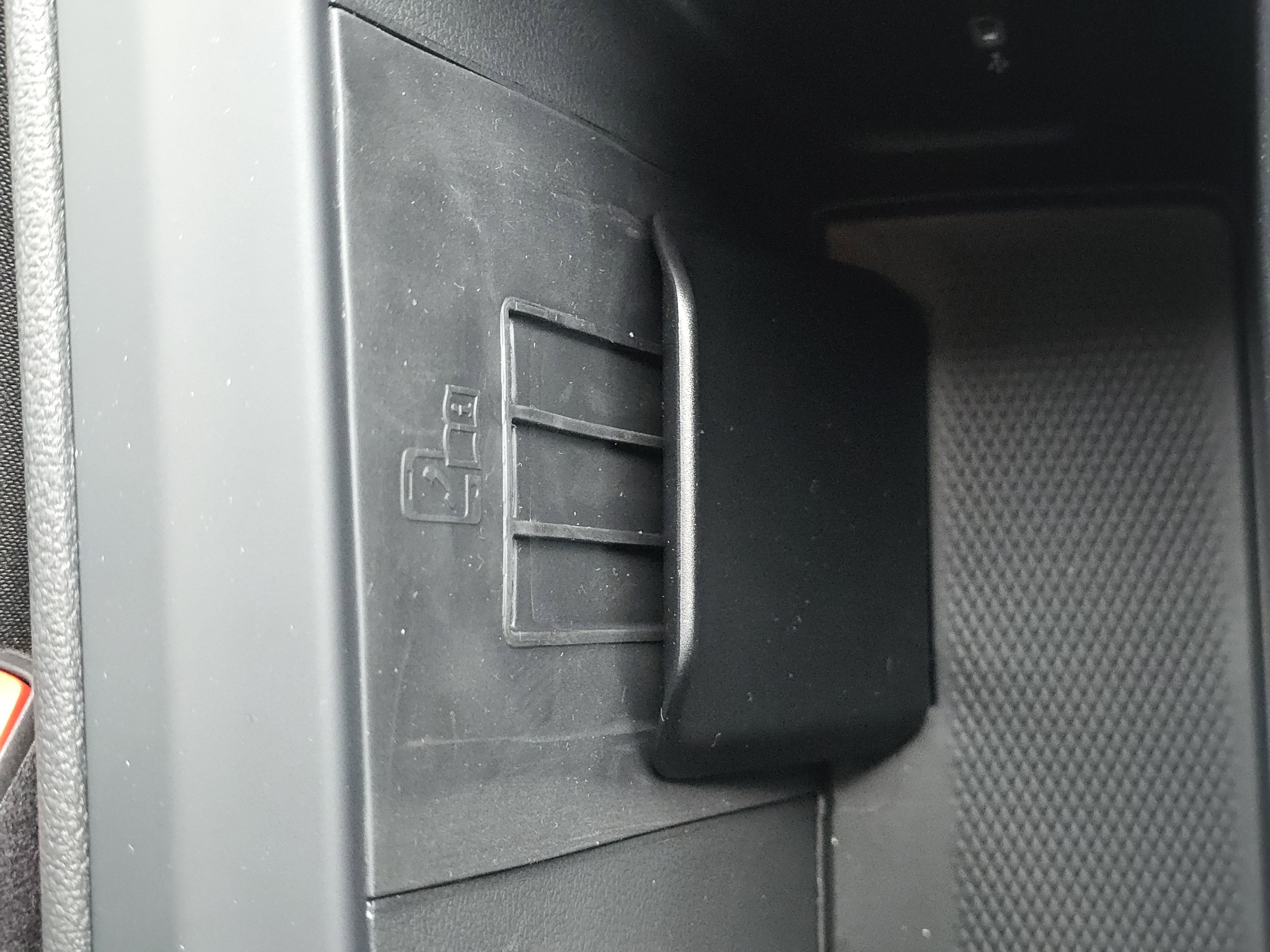 New 2025 Volkswagen Tiguan S image 16