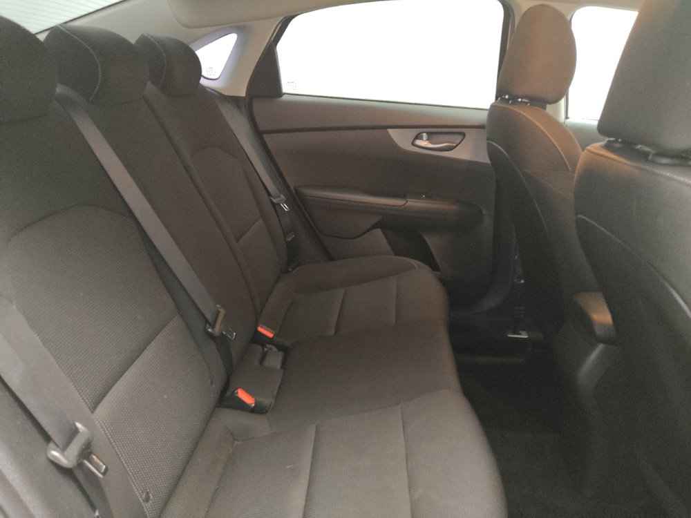 Used 2021 Kia Forte LXS FWD image 19