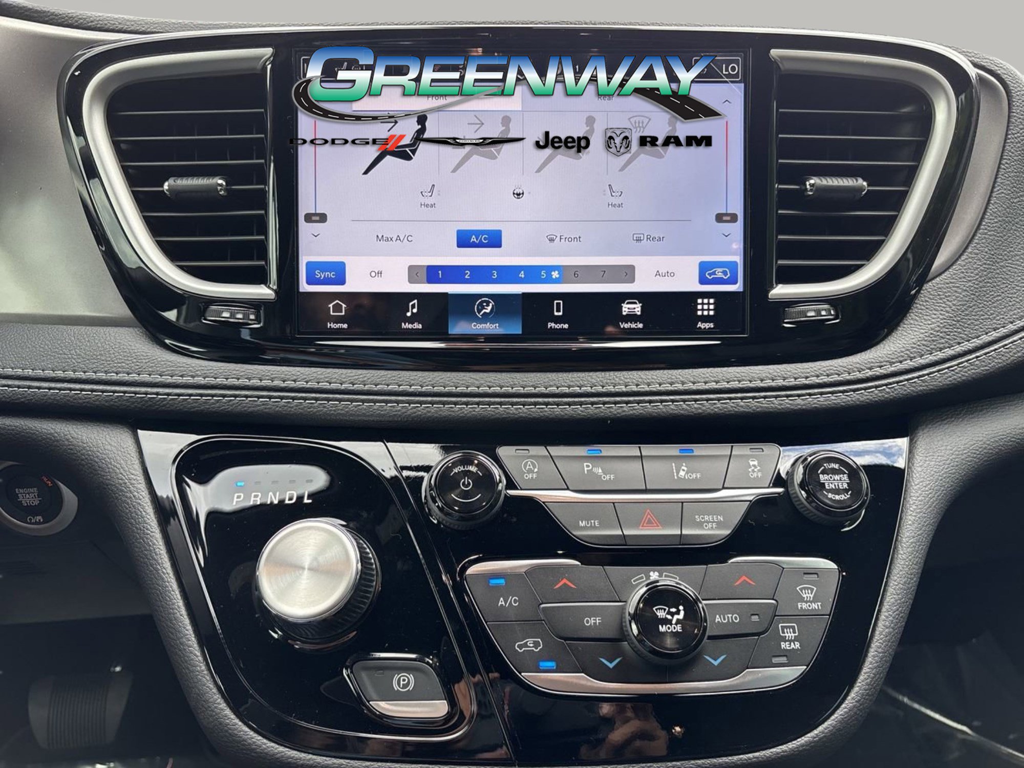 New 2026 Chrysler Pacifica Select image 21