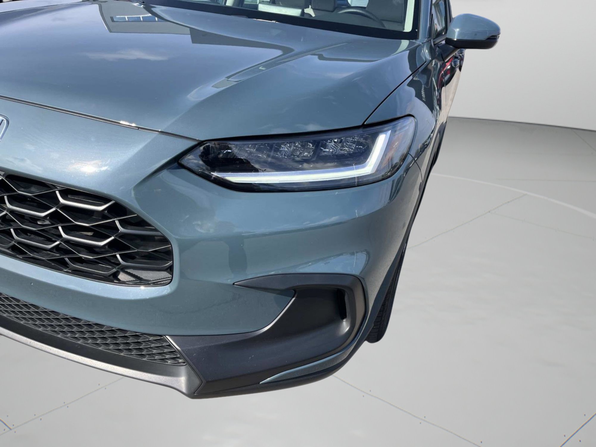 Used 2025 Honda HR-V LX image 36