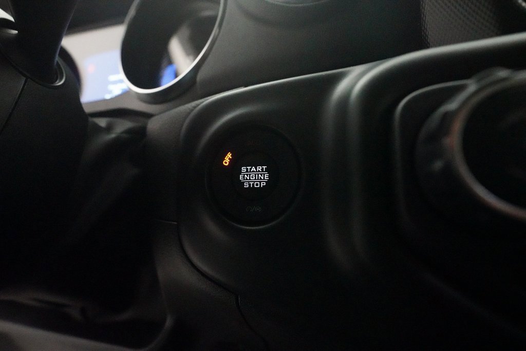 Used 2022 Jeep Wrangler Unlimited Sahara image 30