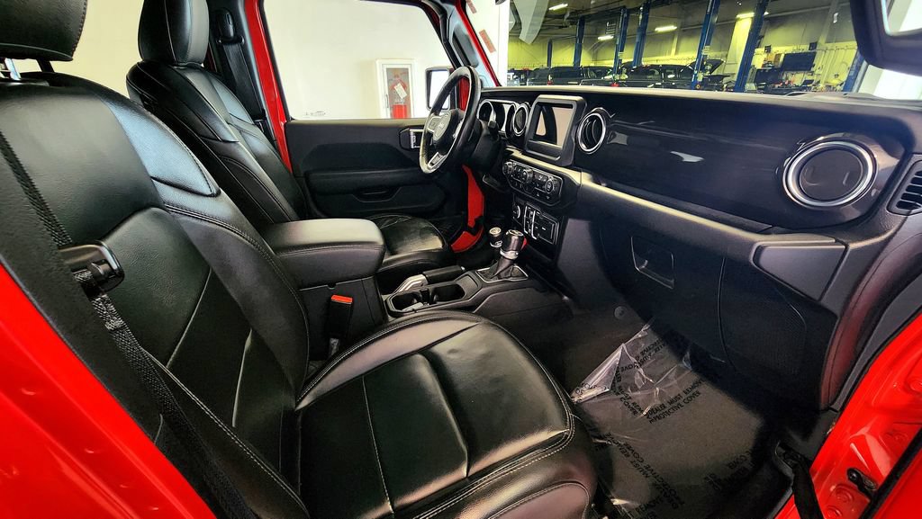 Used 2021 Jeep Wrangler Unlimited Sahara AWD/4WD image 48