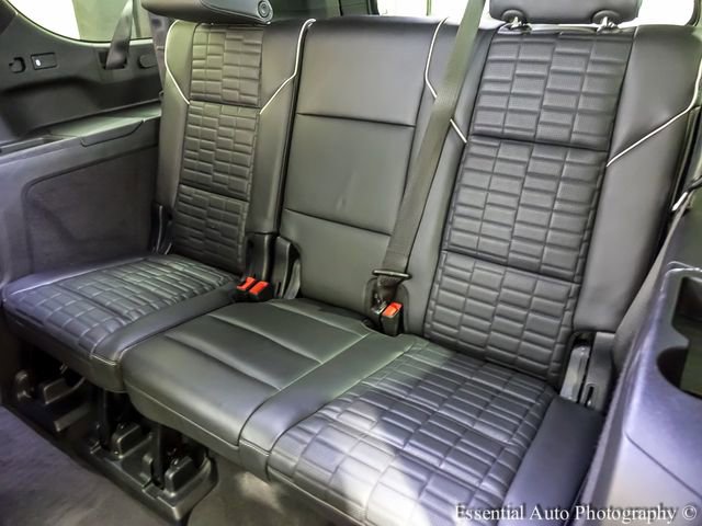 Used 2023 Cadillac Escalade ESV Sport Platinum w/ LPO, ONYX Package AWD/4WD image 13