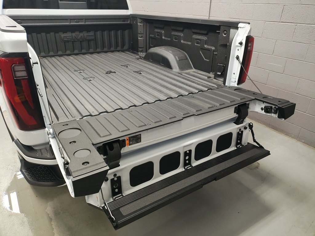 New 2026 GMC Sierra 2500 Denali w/ Technology Package image 22