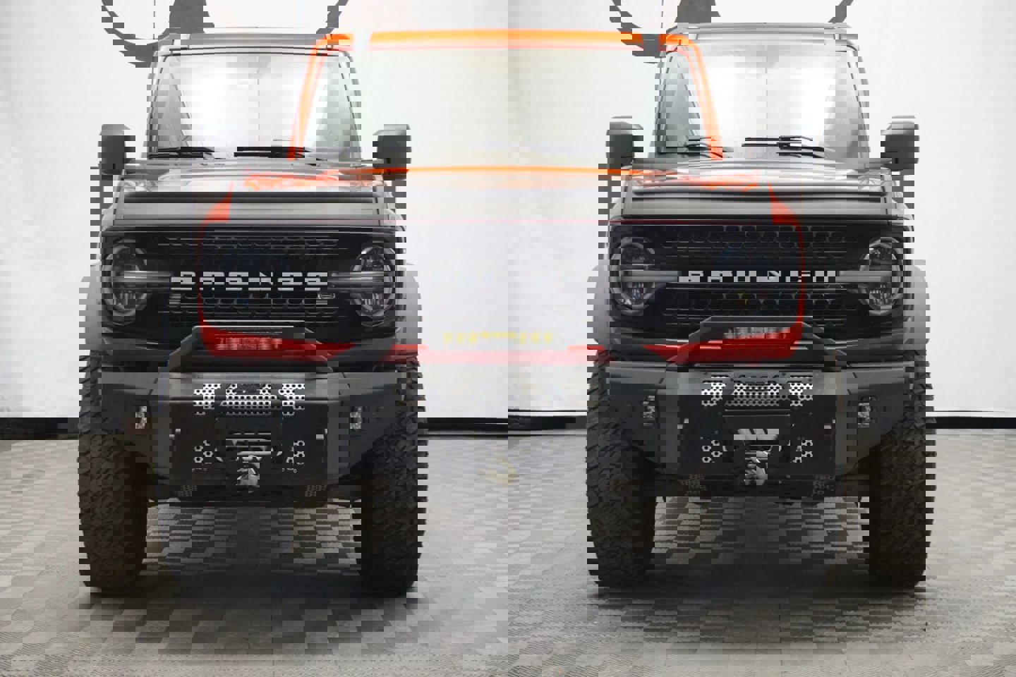 Used 2022 Ford Bronco Wildtrak image 2